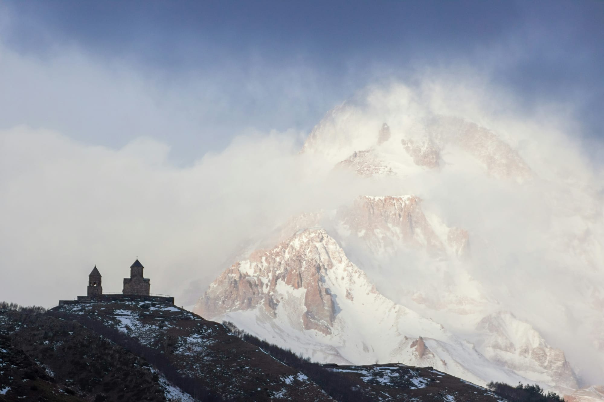 Гора Казбек, Кавказ